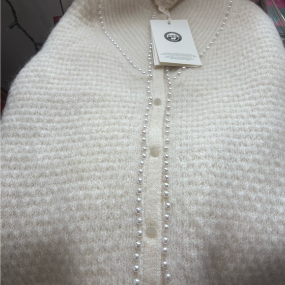 Sézane Solena Pearl White Cardigan! NWT! Size Small! - Picture 3 of 4